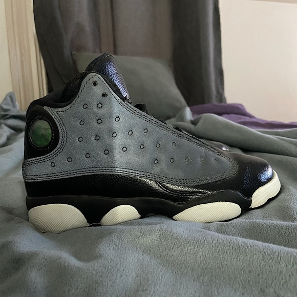 Air Jordan 13’s Retro Hyper Pink - Picture 3 of 3